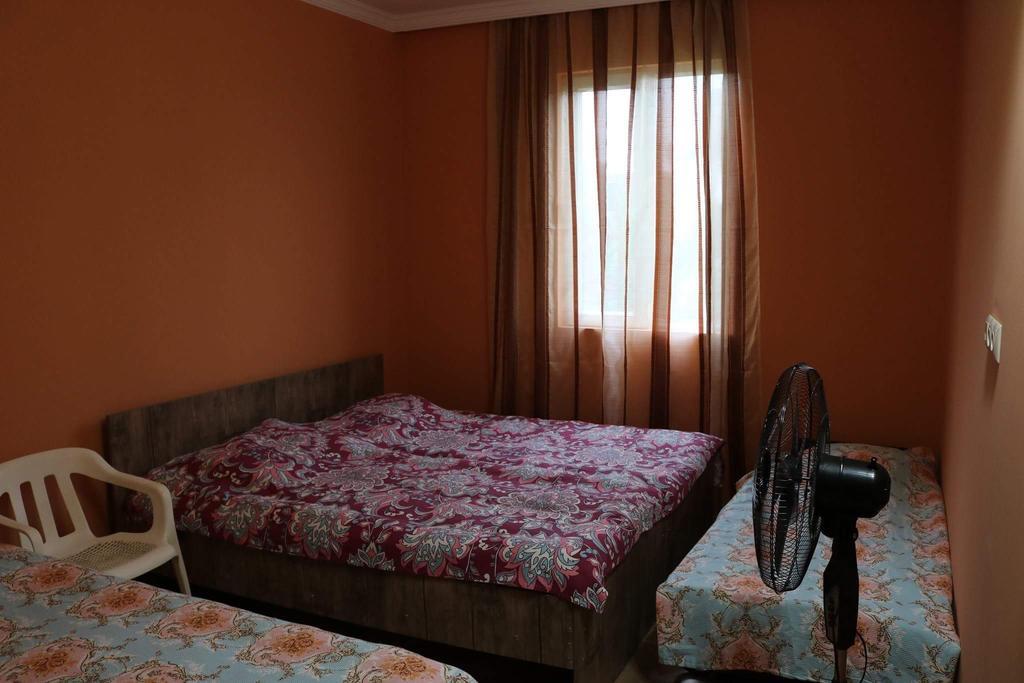 Guest House Barbi Kobuleti Exterior photo